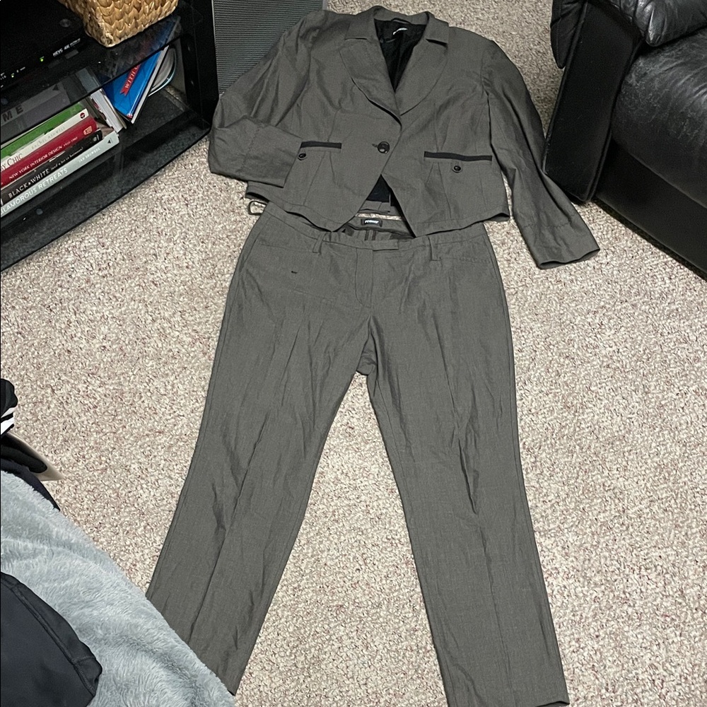 Rosner Women's Two-Piece Gray Pantsuit Blazer and Trousers